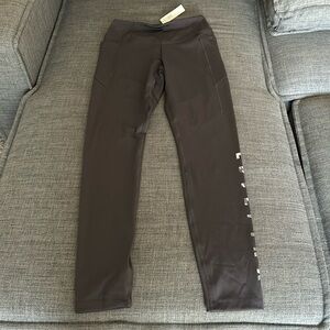 Pink high waisted active leggings.